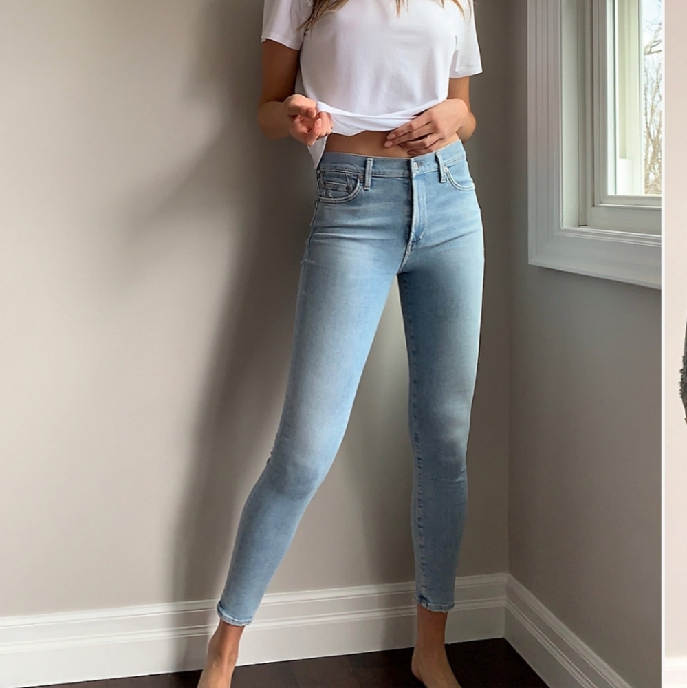 NWOT aritzia Citizen of humanity rocket medium denim 28 - Picture 1 of 11